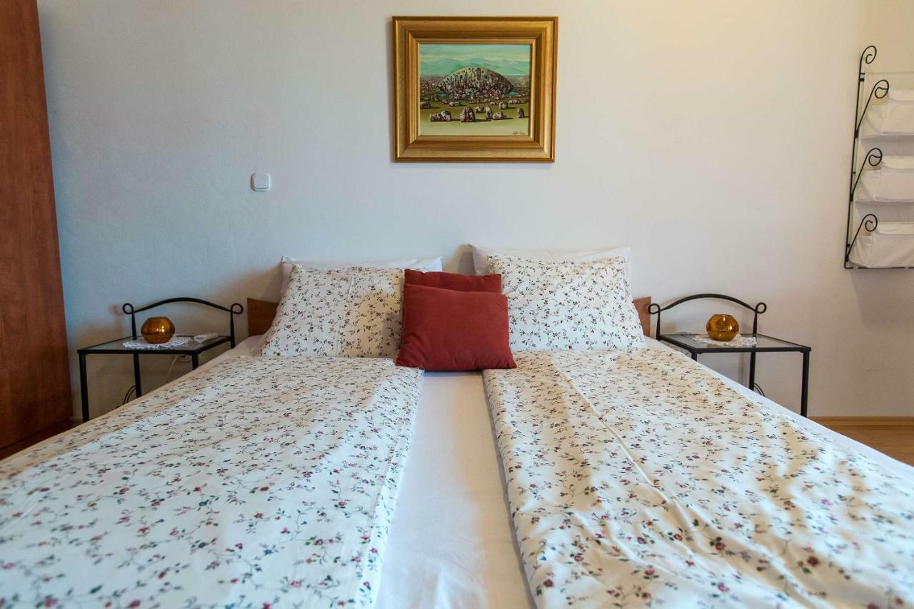 Apartments Faro & Mondo Crikvenica Exterior foto